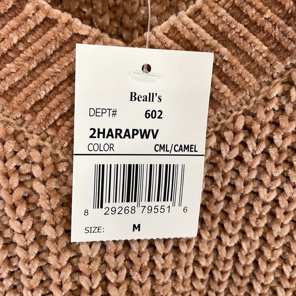 Tru self crop sweater SZ M NWT - Picture 2 of 7